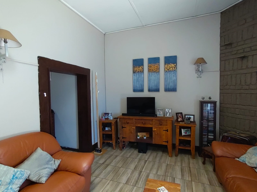 4 Bedroom Property for Sale in Parys Free State